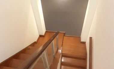 Sólido Chalet 5 amb Reciclado -  con gran Jardín y Pileta!