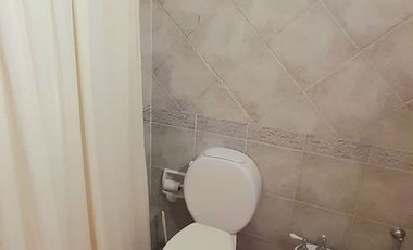 Sólido Chalet 5 amb Reciclado -  con gran Jardín y Pileta!