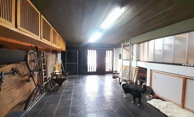 Sólido Chalet 5 amb Reciclado -  con gran Jardín y Pileta!