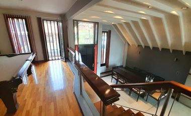 Sólido Chalet 5 amb Reciclado -  con gran Jardín y Pileta!