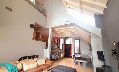 Sólido Chalet 5 amb Reciclado -  con gran Jardín y Pileta!
