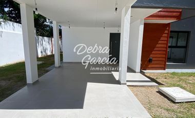 Casa PH 4 Ambientes - A Estrenar – Gas Natural - Patio Cochera