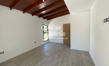 Casa PH 4 Ambientes - A Estrenar – Gas Natural - Patio Cochera