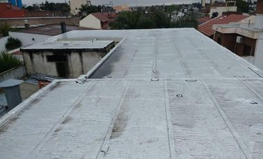 Galpón 10x29 A MTS AVDA c/vivienda
