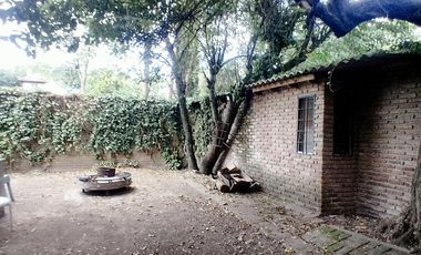 VENTA CASA EN RANELAGH. LOTE DE 652,50 M2 CON PARQUE Y QUINCHO