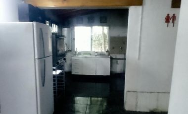 VENTA CASA EN RANELAGH. LOTE DE 652,50 M2 CON PARQUE Y QUINCHO