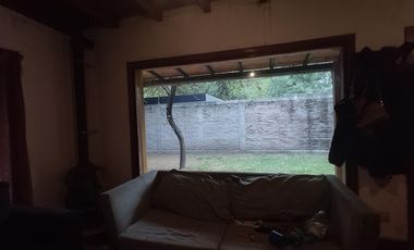 VENTA CASA EN RANELAGH. LOTE DE 652,50 M2 CON PARQUE Y QUINCHO