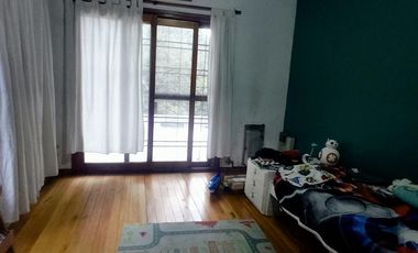 VENTA CASA EN RANELAGH. LOTE DE 652,50 M2 CON PARQUE Y QUINCHO