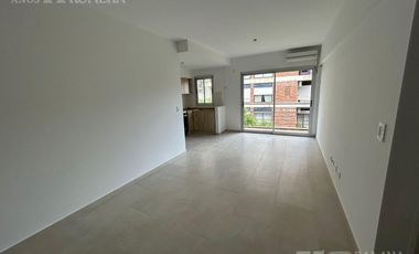Departamento en alquiler  2 ambientes - Olivos - Reciclado a nuevo