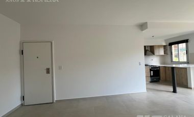 Departamento en alquiler  2 ambientes - Olivos - Reciclado a nuevo