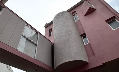 HERMOSA CASA CON PILETA EN ALQUILER EN VILLA SARITA
