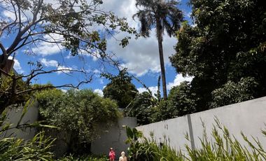 HERMOSA CASA CON PILETA EN ALQUILER EN VILLA SARITA