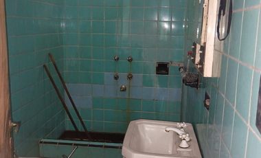 Casa en Aldo Bonzi a refaccionar - APTO CREDITO - 3 dormitorios