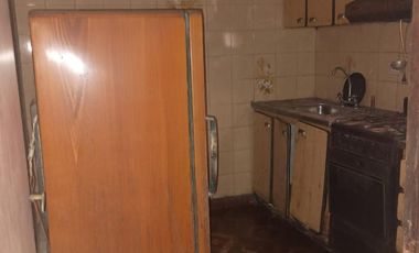 Casa en Aldo Bonzi a refaccionar - APTO CREDITO - 3 dormitorios