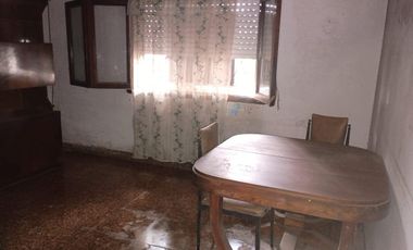 Casa en Aldo Bonzi a refaccionar - APTO CREDITO - 3 dormitorios
