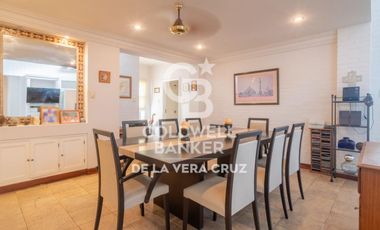 Casa en venta sobre dos lotes Club de Campo El Paso