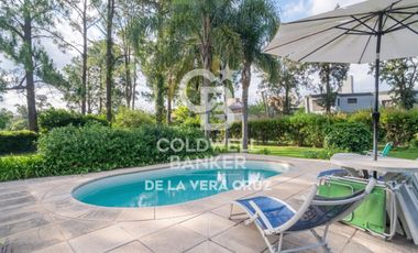 Casa en venta sobre dos lotes Club de Campo El Paso