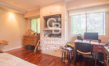 Casa en venta sobre dos lotes Club de Campo El Paso