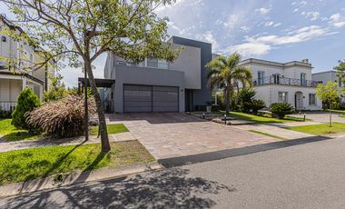 Casa en Nuevo Quilmes