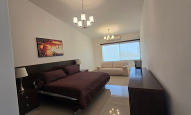 CASA EN VENTA EN FRACCIONAMIENTO LOMAS DE COCOYOC.
