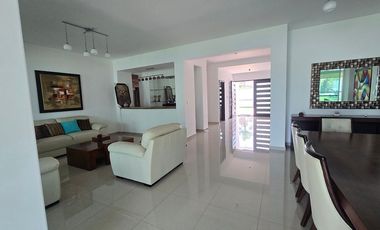 CASA EN VENTA EN FRACCIONAMIENTO LOMAS DE COCOYOC.