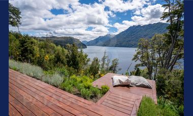 ALQUILER TURÍSTICO - Casa categoria impresionante vista al lago en barrio cerrado Villa la Angostura