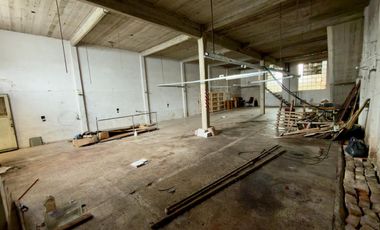 Excelente Galpón en Alquiler - Caseros - Ideal Gimnasio / Taller / Oficinas