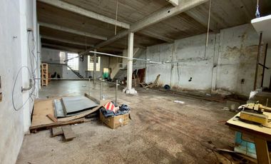 Excelente Galpón en Alquiler - Caseros - Ideal Gimnasio / Taller / Oficinas
