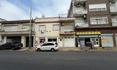 Excelente Galpón en Alquiler - Caseros - Ideal Gimnasio / Taller / Oficinas