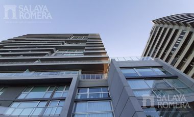 Departamento 4 Ambientes Edificio Bahía del Puerto piso alto vista única al río