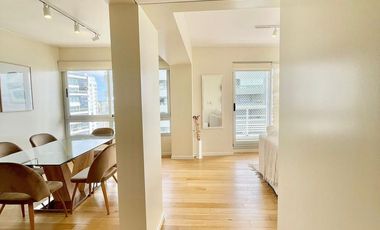 Departamento 4 Ambientes Edificio Bahía del Puerto piso alto vista única al río