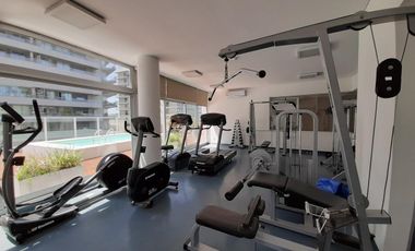 Departamento 4 Ambientes Edificio Bahía del Puerto piso alto vista única al río