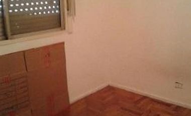 2 ambientes a 200 mts H.Yrigoyen