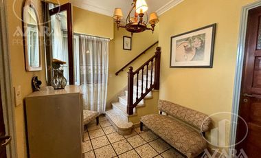 HOSTAL   habitacion con baño privado en martinez