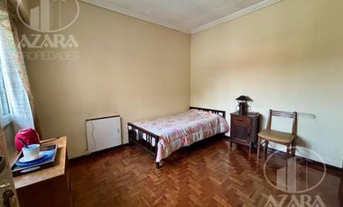 HOSTAL   habitacion con baño privado en martinez