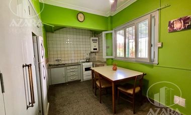HOSTAL   habitacion con baño privado en martinez