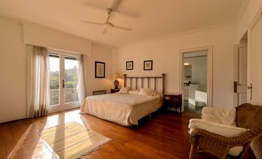 VENTA | RESIDENCIA | 7 AMBIENTES | LOS TRONCOS | 1700m² LOTE |