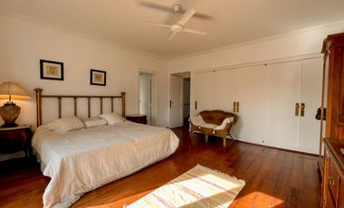 VENTA | RESIDENCIA | 7 AMBIENTES | LOS TRONCOS | 1700m² LOTE |