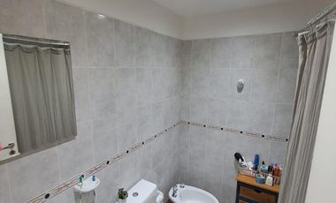 Departamento con Cochera en VENTA