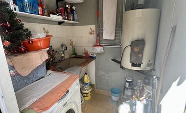 Excelente PH sobre la Avda a mts de la Estación - Apto Crédito!!!