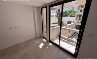 Departamento de tres ambientes en venta, Moron.