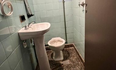 VENTA LOCAL EN HAEDO CHICO