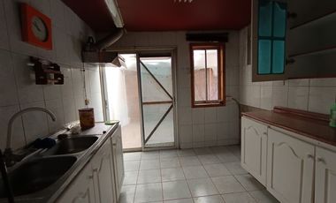 OFERTA CASA CON PATIO