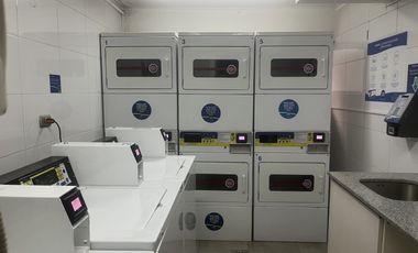 SANTA ISABEL CON CARMEN