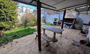 Casa en  Venta en Gregorio de Laferrere