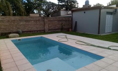 Casa - Barrio El Bosque