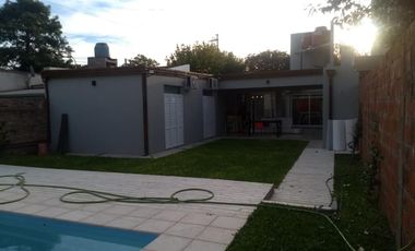 Casa - Barrio El Bosque