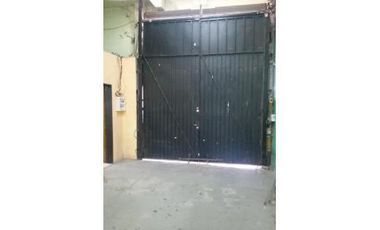 Galpón 435 m2 con oficinas