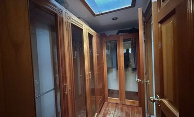 SE VENDE RESIDENCIA EN JARDINES EN LA MONTAÑA.