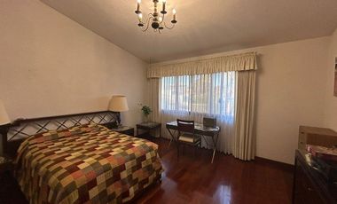 SE VENDE RESIDENCIA EN JARDINES EN LA MONTAÑA.